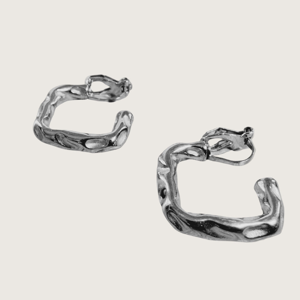 Boucles d’oreilles argenté carré moderne à clips