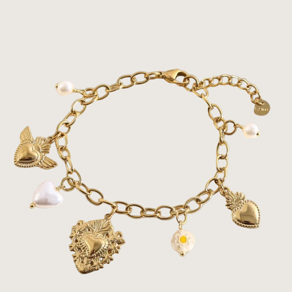 Bracelet avec charms cœurs et perles en acier inoxydable