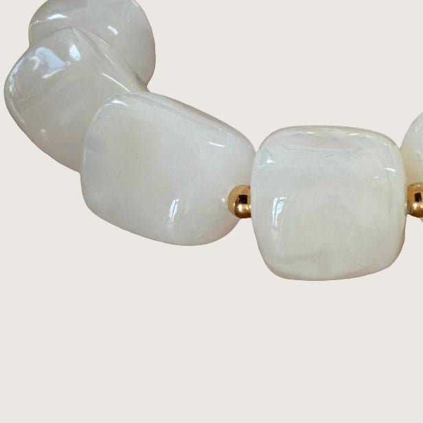 Bracelet élastique en résine blanche