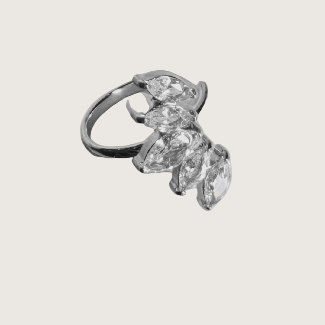 Earcuff fleur moderne femme 